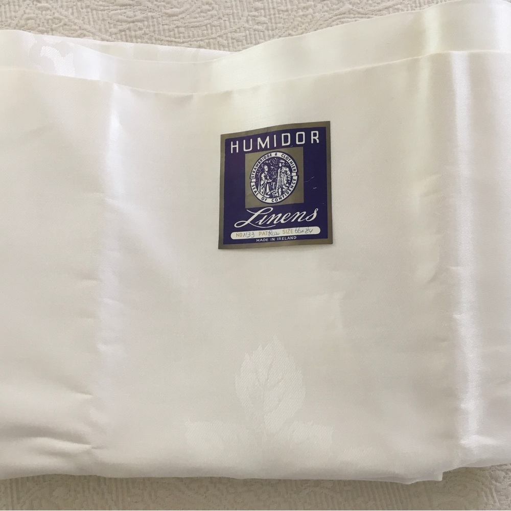 Humidor linens 100% linen tablecloth vintage